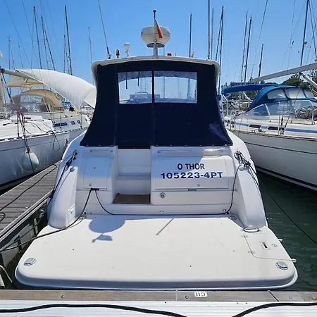 Boat Speedboat O Thor 船屋 Lisboa