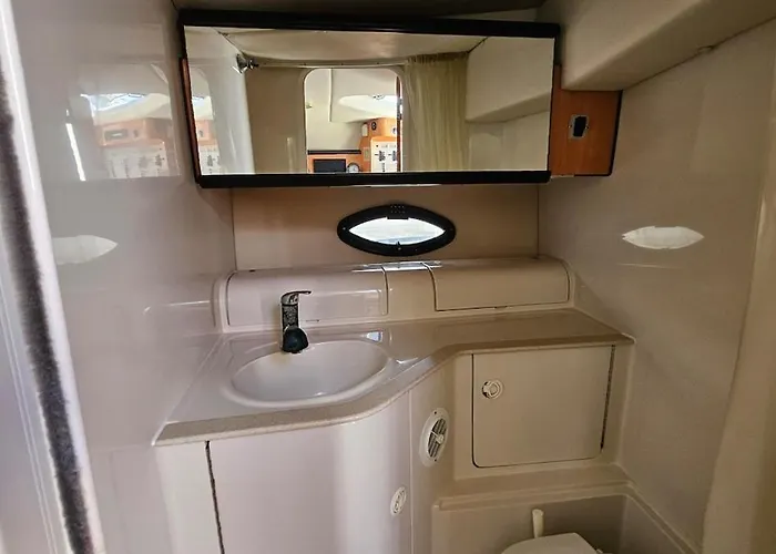 Bådhotel Boat Speedboat O Thor *