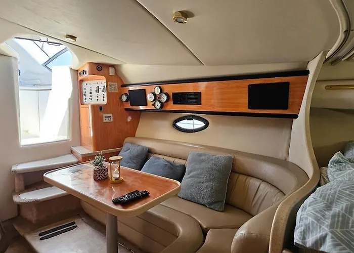 Boat Speedboat O Thor Bådhotel