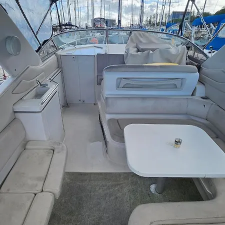 بوتيل Boat Speedboat O Thor Lisboa